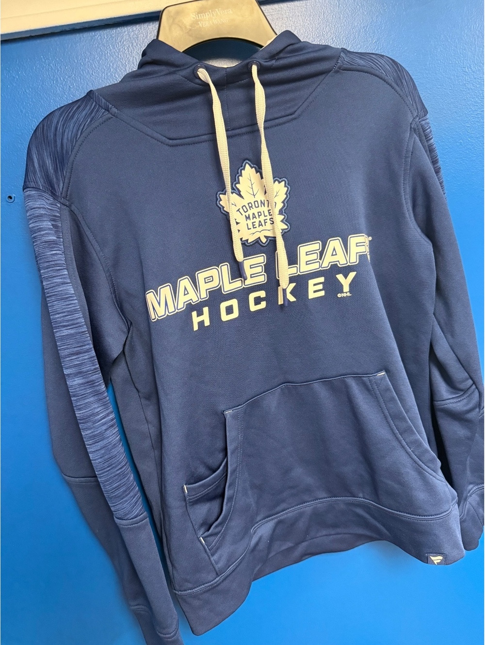 Toronto Maple Leafs Fanatics Men’s Small Blue Pullover Hoodie NHL Sweatshirt